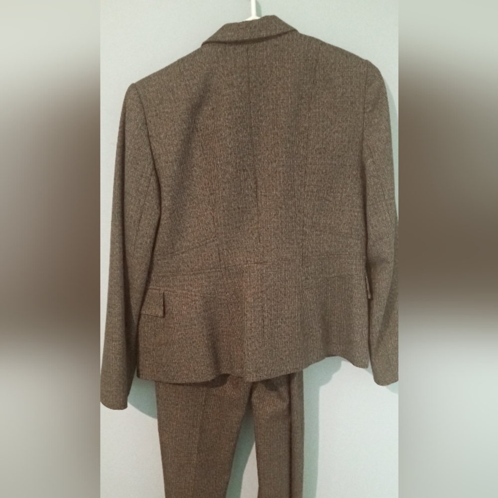 Cleo by Louben blazer and pants - Picture 2 of 5
